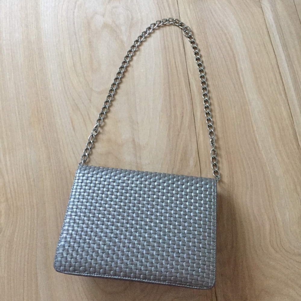 Purse - Picture 2 of 3